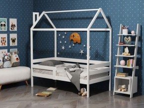 Детская кровать-домик из массива березы Соня-6 (800*1600) Белый/Лак в Урае - uray.ok-mebel.com | фото