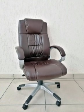 Кресло Barneo K-6 для руководителя (коричневая экокожа) в Урае - uray.ok-mebel.com | фото 1