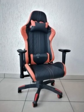 Кресло геймерское Barneo K-52 (черная экокожа оранжевые вставки) в Урае - uray.ok-mebel.com | фото