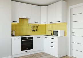Кухонный гарнитур Белый Глянец 2200*1600 h950 (Стол. 26мм) в Урае - uray.ok-mebel.com | фото