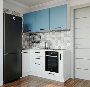 Кухонный гарнитур угловой Капри 1000*1800 (Стол. 38мм) в Урае - uray.ok-mebel.com | фото