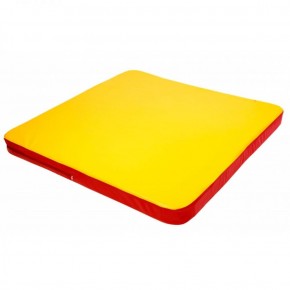 Мат гимнастический 1,36х1,36х0,08м складной закругленные углы цв. красный-желтый (для ДСК Игрунок) в Урае - uray.ok-mebel.com | фото