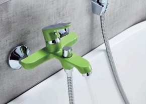 Смеситель для ванны Accoona A6366K (зеленый) в Урае - uray.ok-mebel.com | фото 2