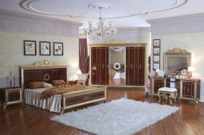 Спальный гарнитур Версаль (модульная) в Урае - uray.ok-mebel.com | фото 1